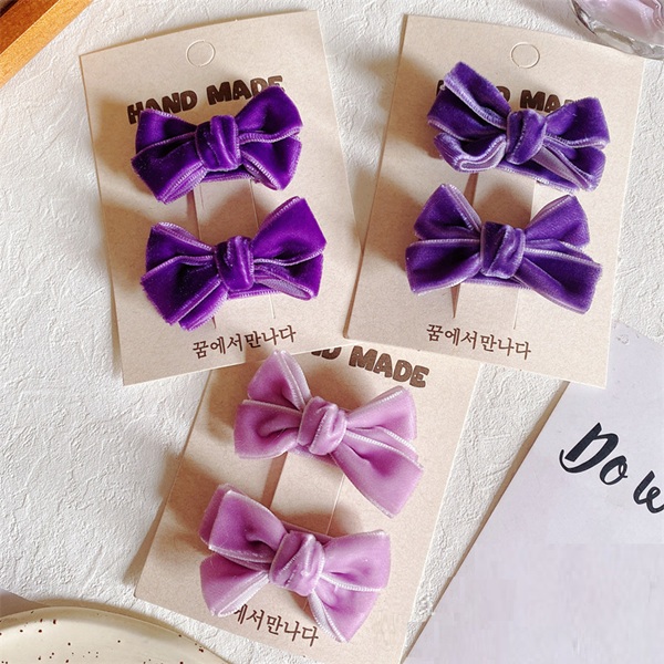 Girl  Velvet Bow Clip