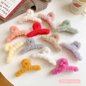  Fluffy Faux Fur Claw Clip FC01